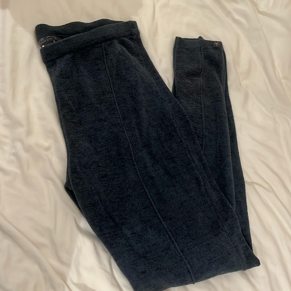 Grey/teal Barefoot dreams tapered lounge pants Large